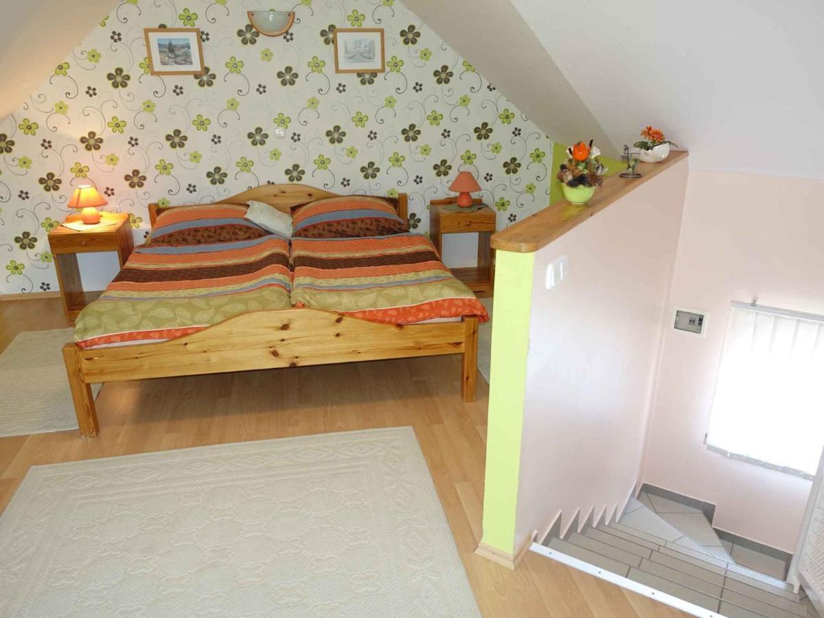 Holiday Home In Gyenesdias - Balaton 40755 Kültér fotó